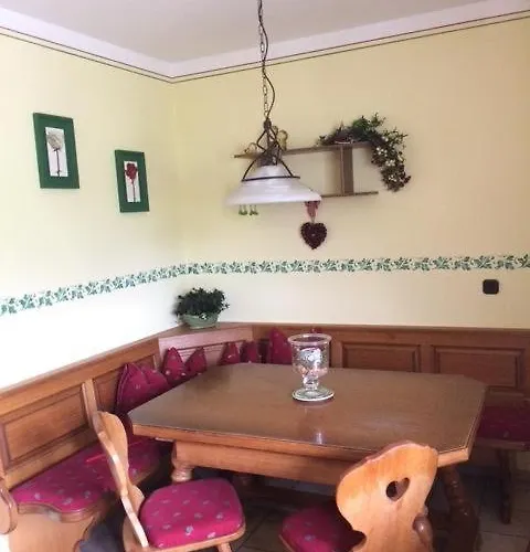 דירה Unterenglhaengerhof